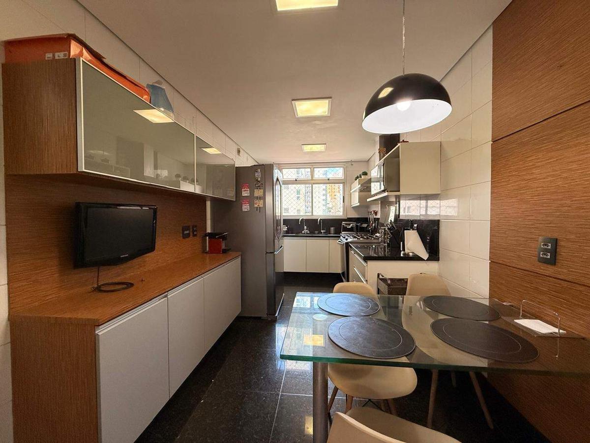 Apartamento, Buritis, 4 Quartos, 4 Vagas, 2 Suítes
