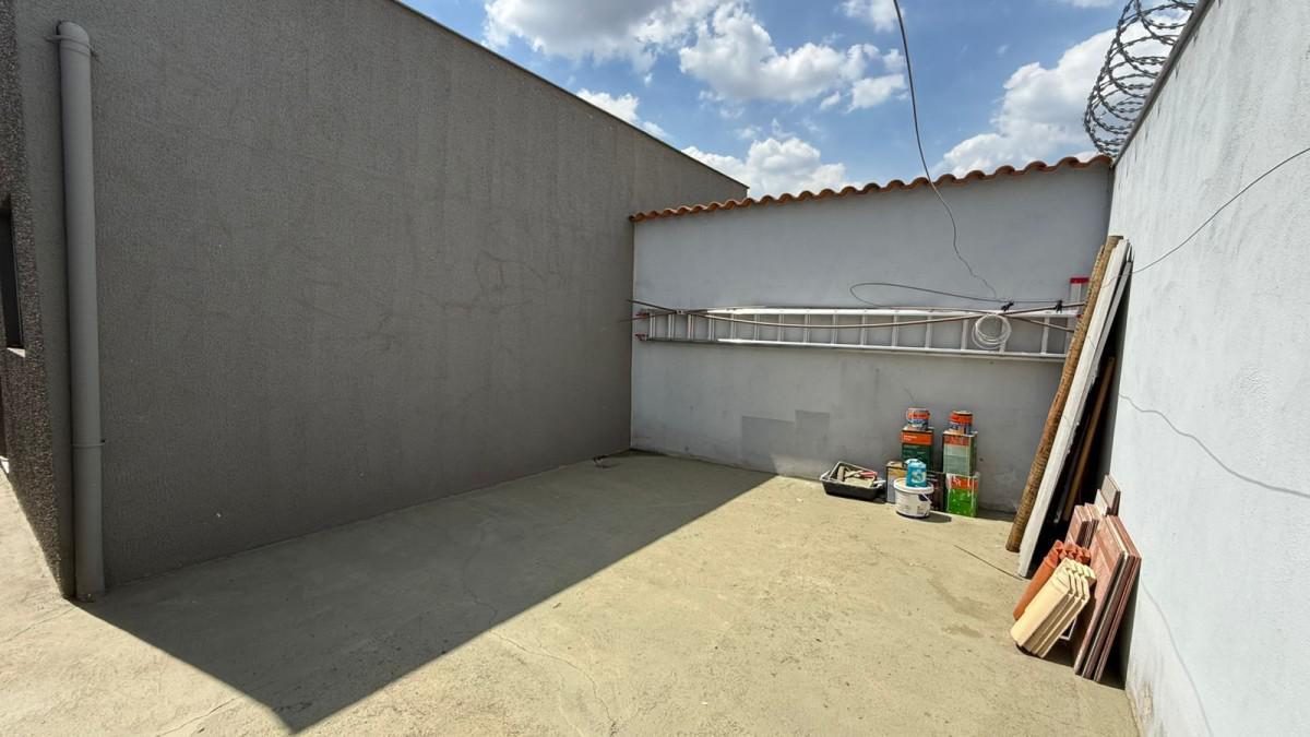 Casa, Masterville, 2 Quartos, 3 Vagas