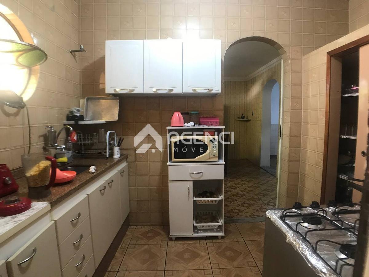 Casa, Santa Maria, 3 Quartos, 0 Vaga, 1 Suíte