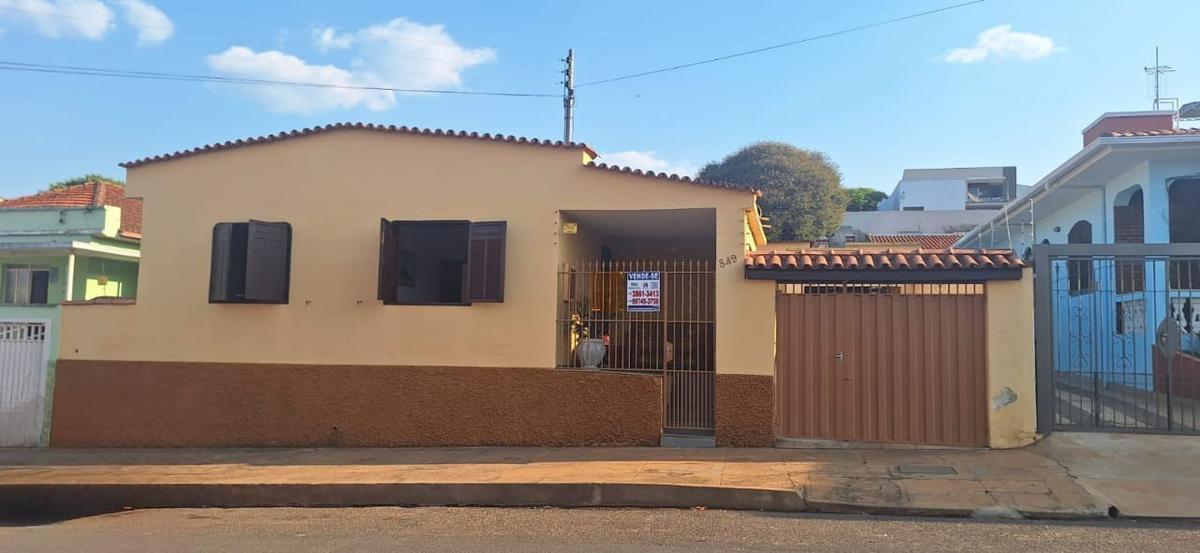 Casa, Centro, 4 Quartos, 5 Vagas