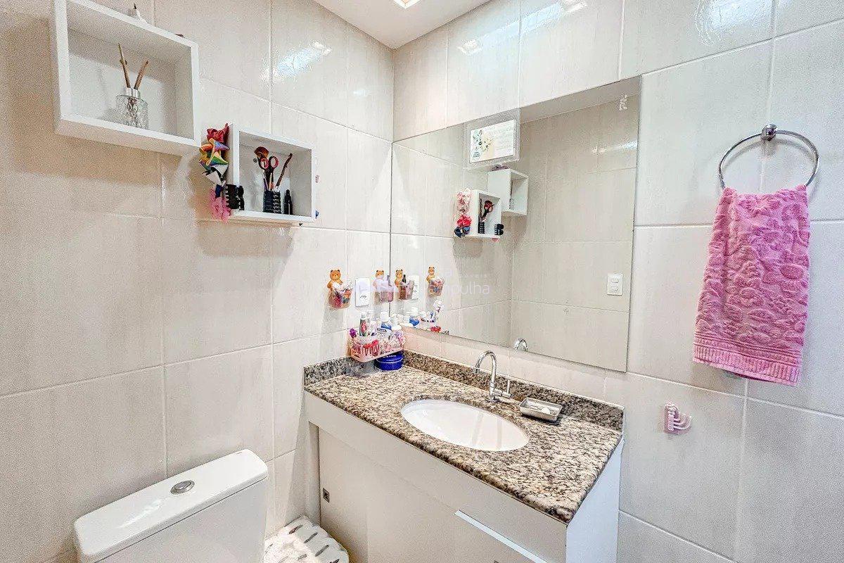 Apartamento, Santa Terezinha, 3 Quartos, 2 Vagas, 1 Suíte