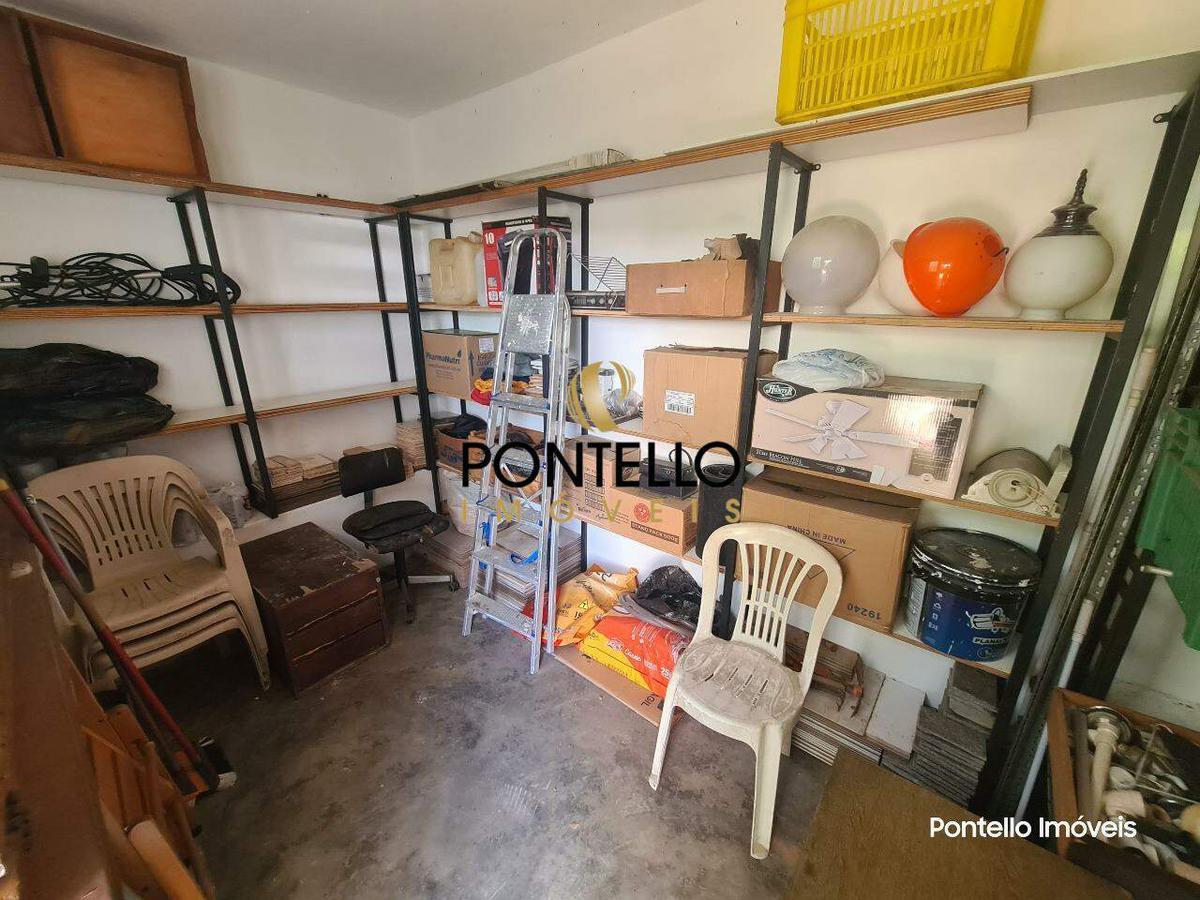 Casa, Santa Efigênia, 3 Quartos, 4 Vagas, 1 Suíte