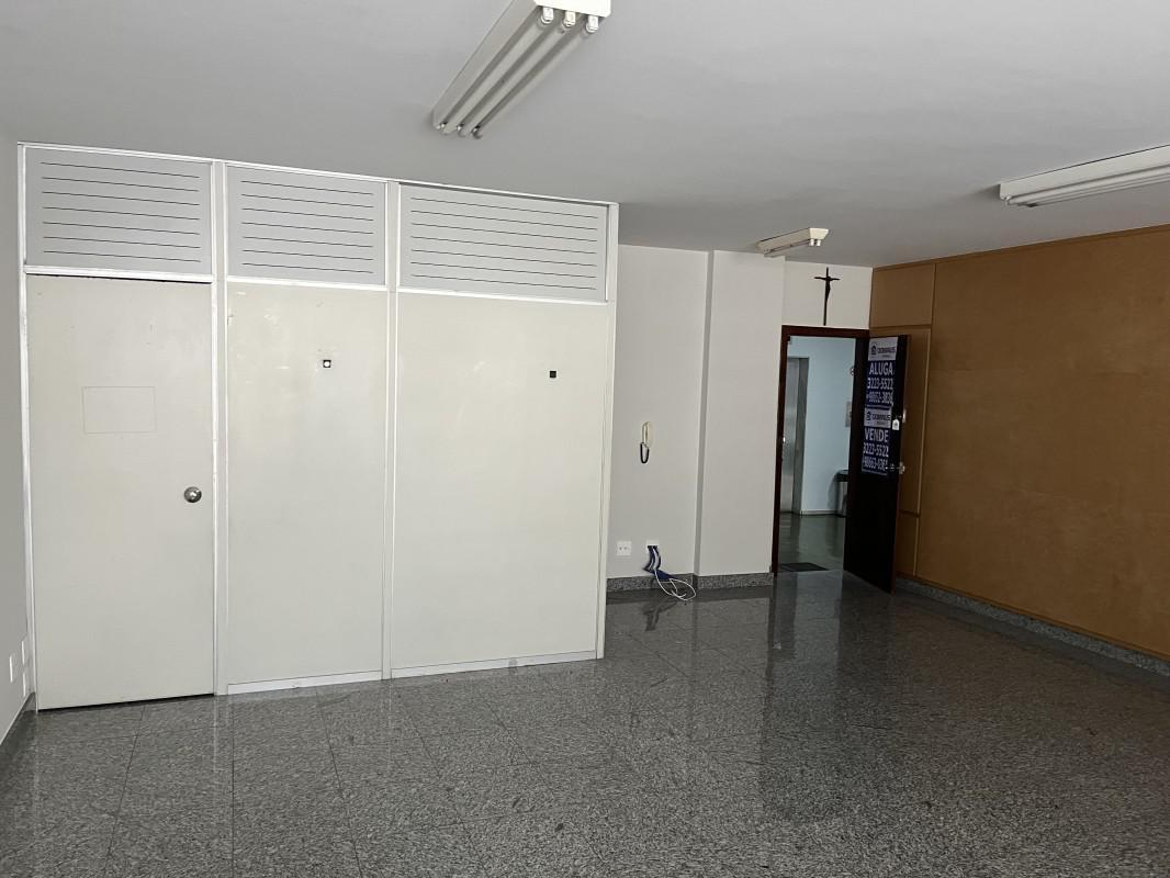 Sala, Funcionários, 0 Quarto, 0 Vaga