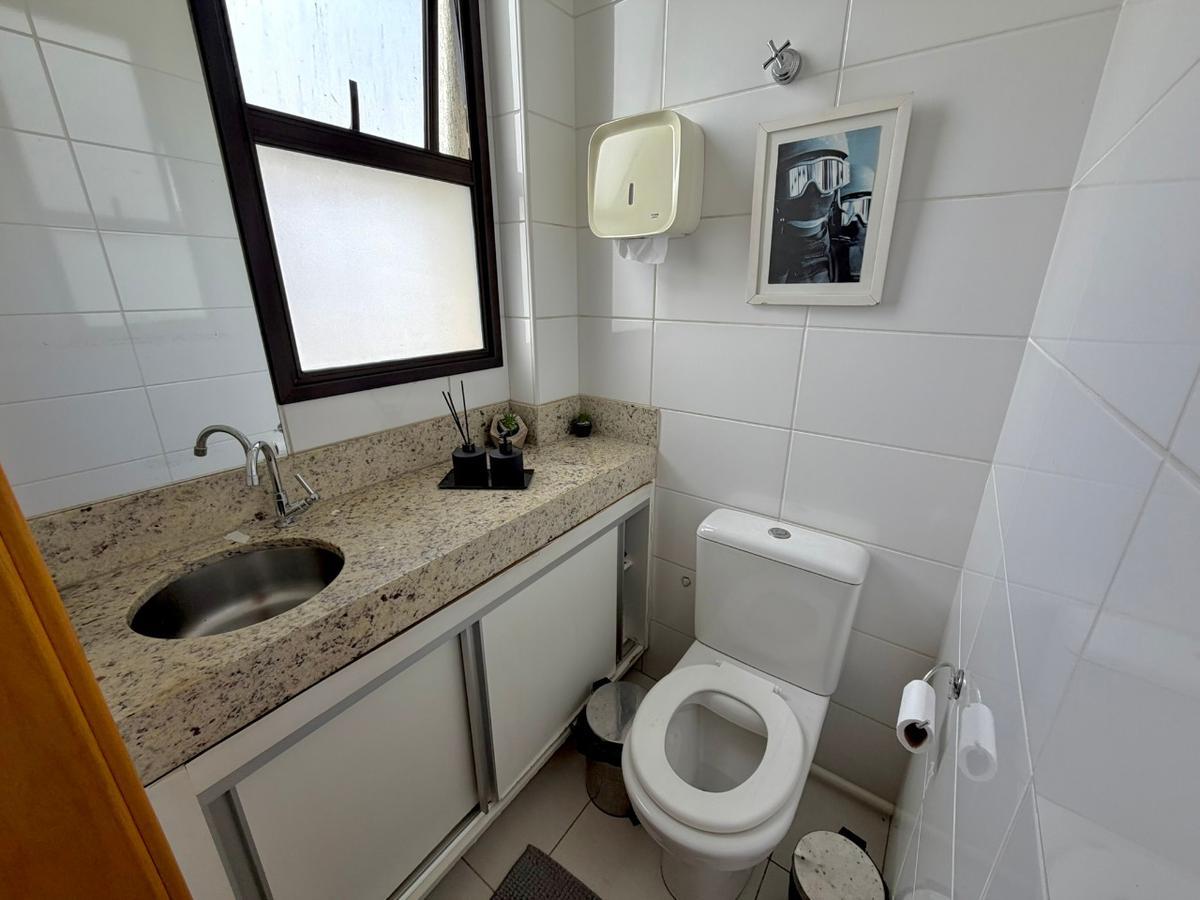 Sala, São José, 0 Quarto, 2 Vagas