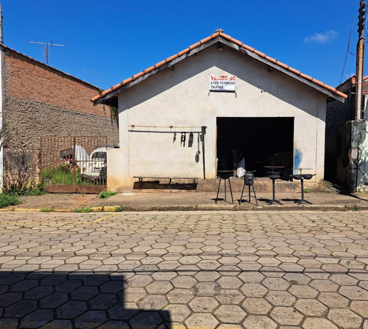 Lote, Centro, 0 Quarto, 0 Vaga
