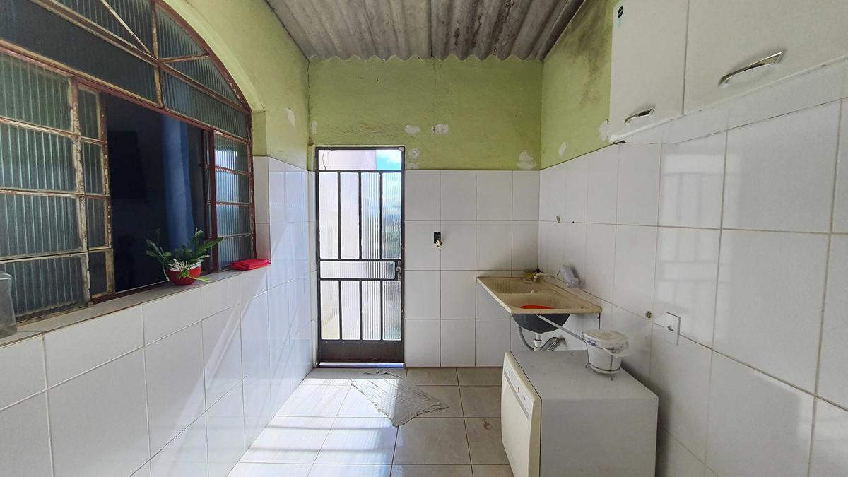 Casa, Jardim Industrial, 3 Quartos, 3 Vagas, 1 Suíte