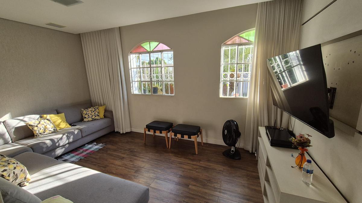 Casa, Ouro Preto, 5 Quartos, 2 Vagas, 1 Suíte