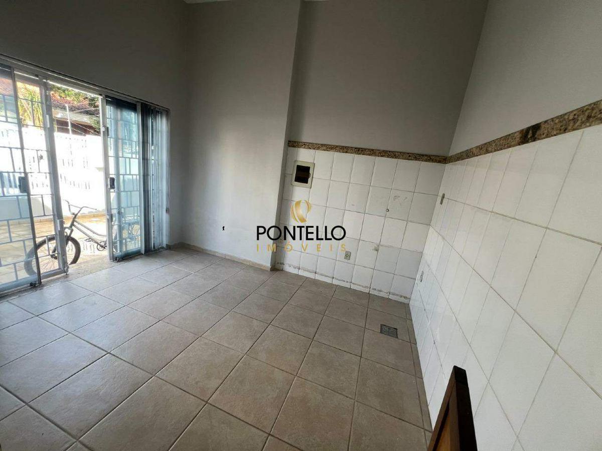 Casa, Canaã, 5 Quartos, 4 Vagas