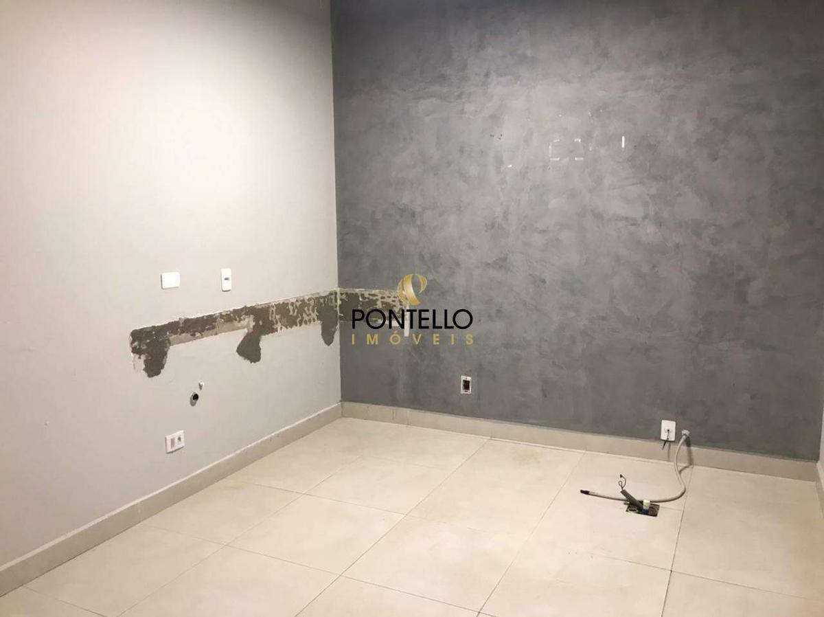 Andar, Centro, 0 Quarto, 0 Vaga
