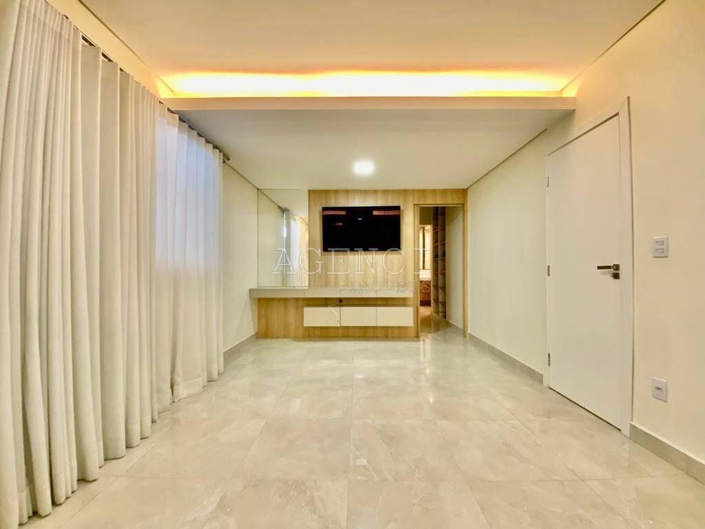 Apartamento, Cabral, 4 Quartos, 0 Vaga, 2 Suítes