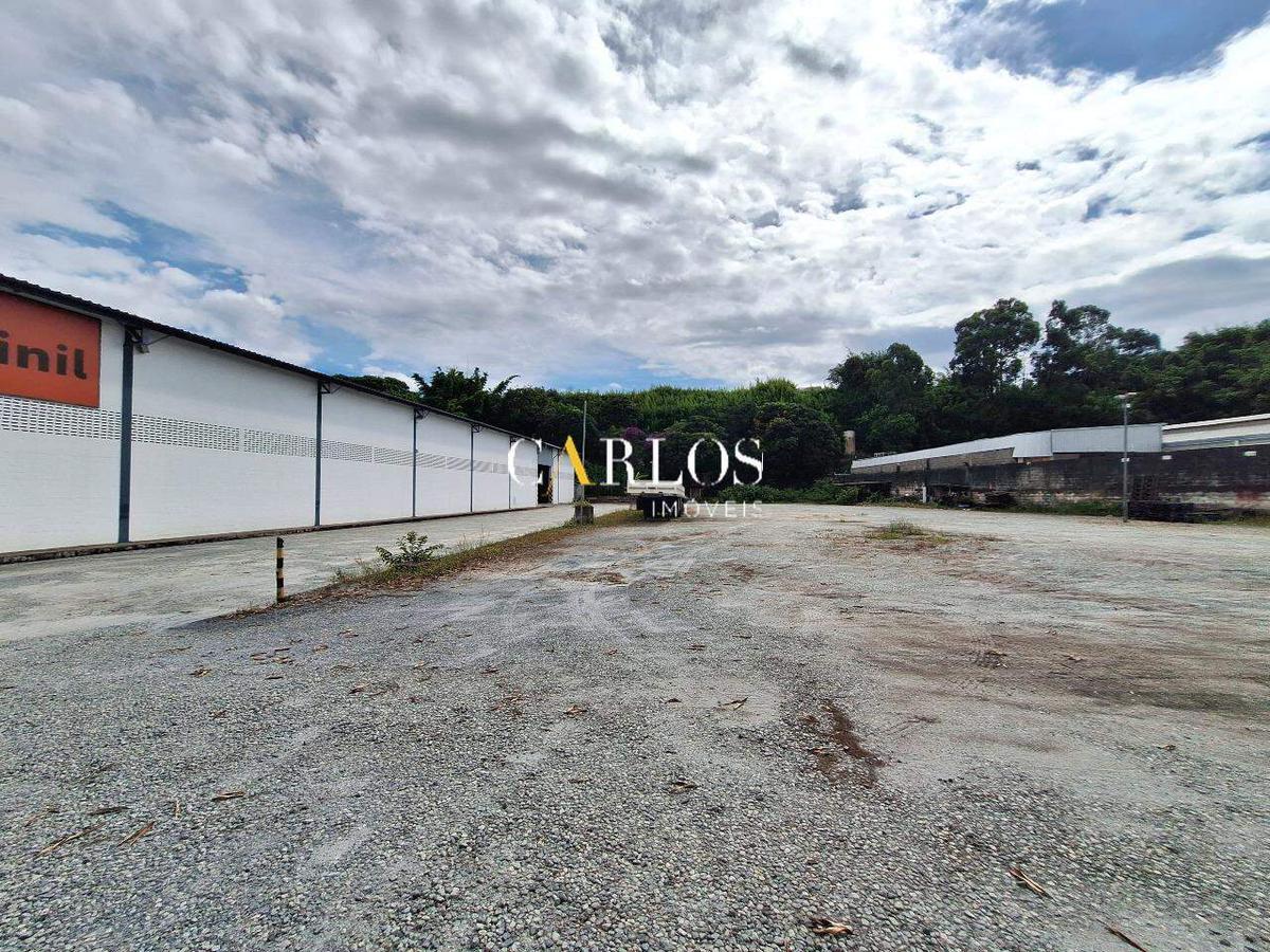 Galpão, Bernardo Monteiro