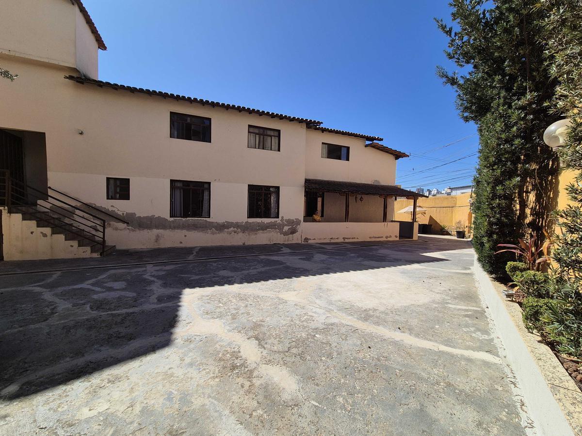 Casa, Calafate, 4 Quartos, 10 Vagas, 1 Suíte