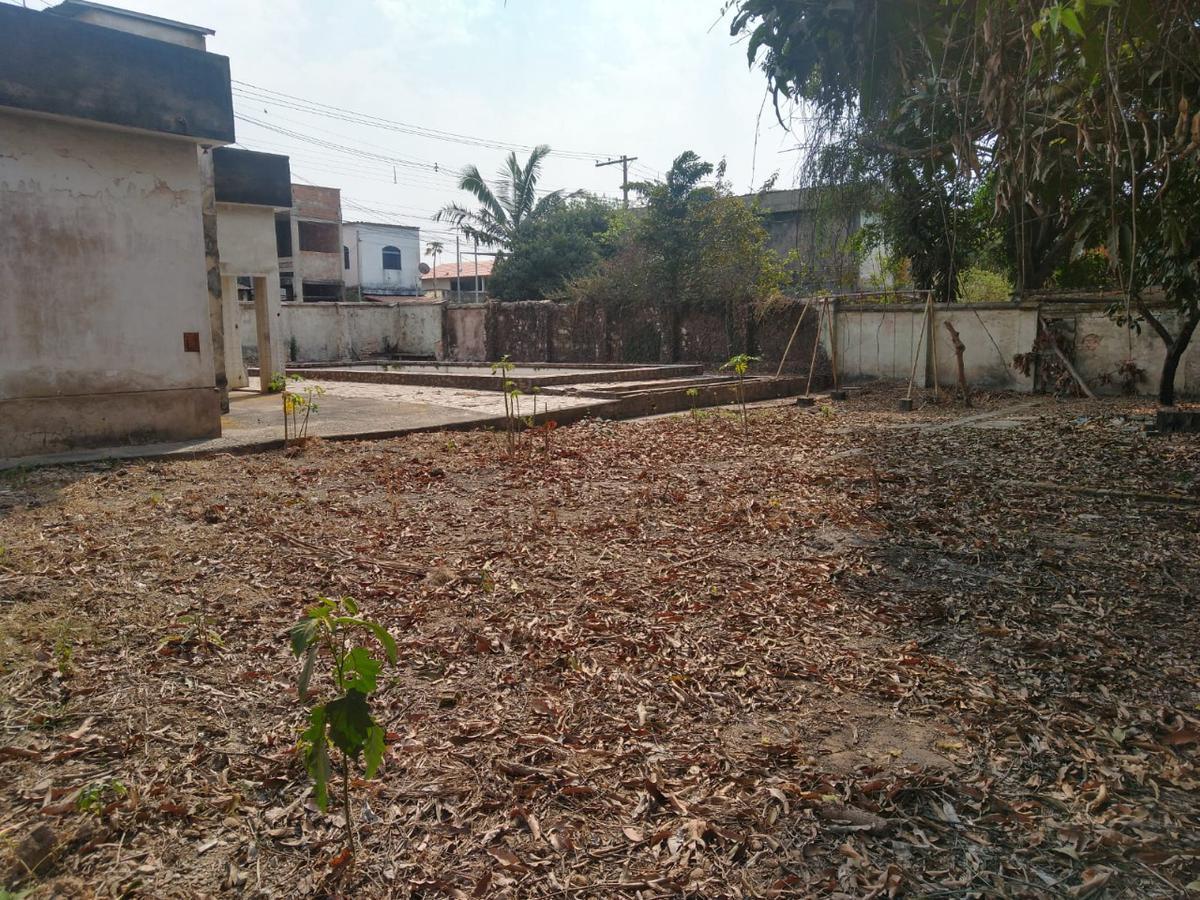 Lote, Santa Terezinha, 1 Quarto, 0 Vaga
