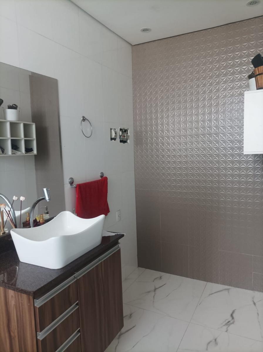 Casa, Salgado Filho, 3 Quartos, 2 Vagas, 1 Suíte