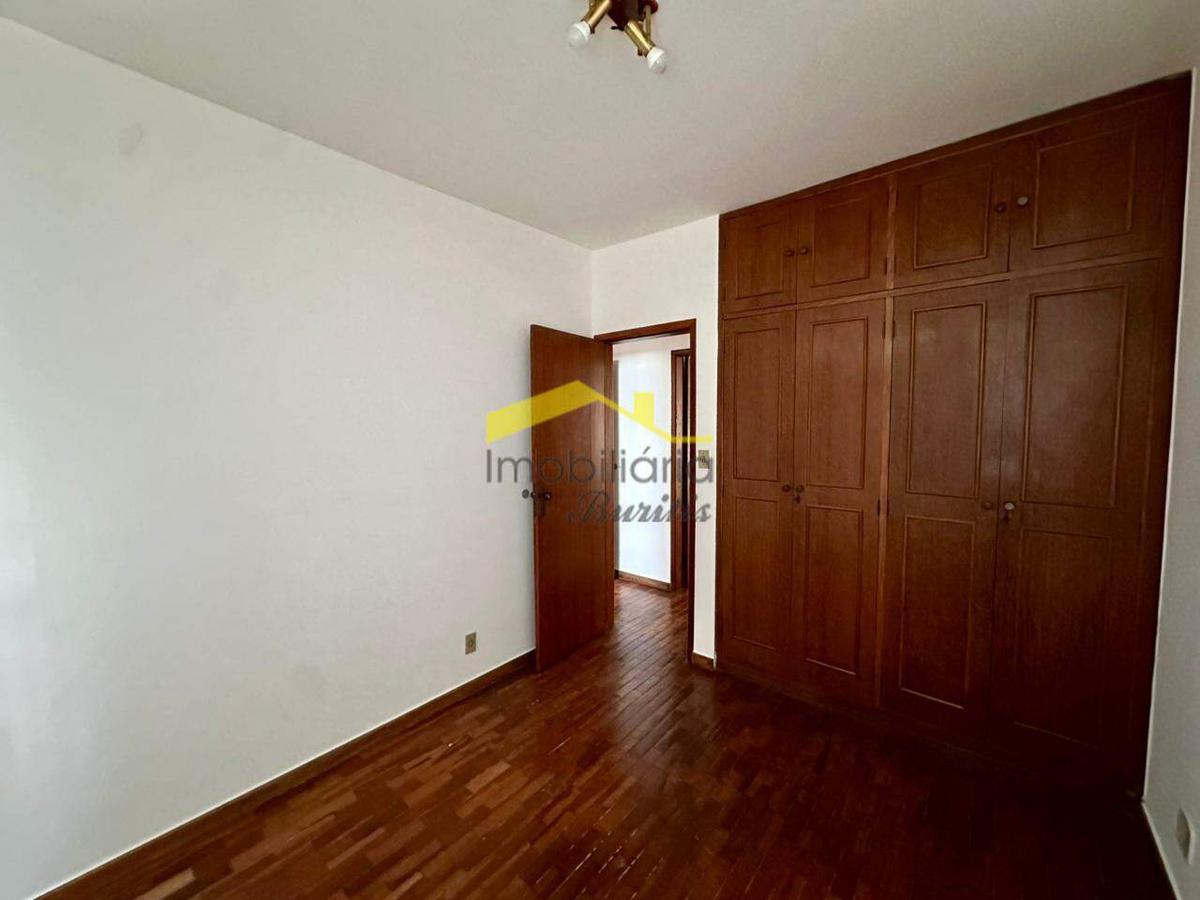 Apartamento, Estoril, 2 Quartos, 2 Vagas