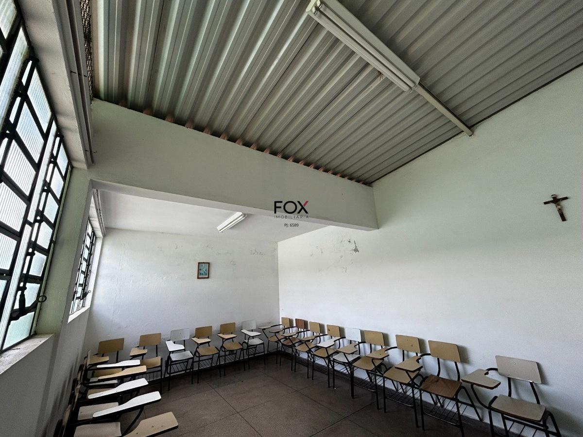 Prédio, Taquaril, 0 Quarto, 10 Vagas