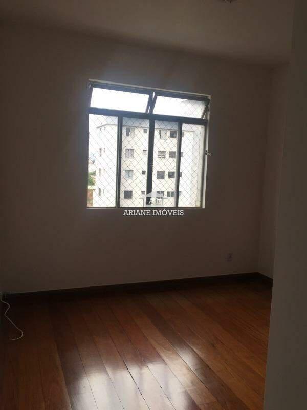 Apartamento, Sagrada Família, 3 Quartos, 1 Vaga, 1 Suíte