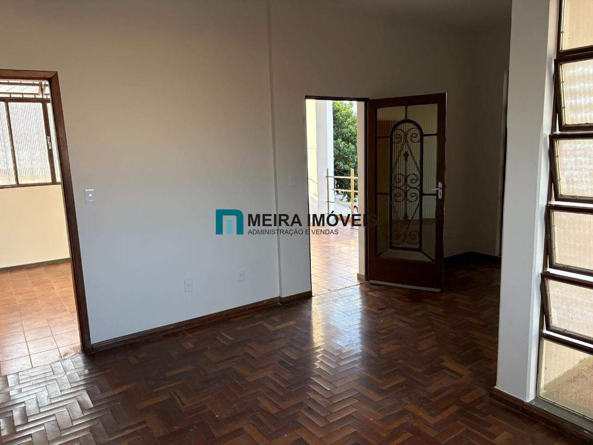 Casa, Concórdia, 3 Quartos, 0 Vaga, 1 Suíte