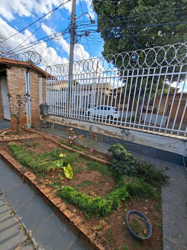 Casa, Santa Rosa, 5 Quartos, 3 Vagas, 1 Suíte