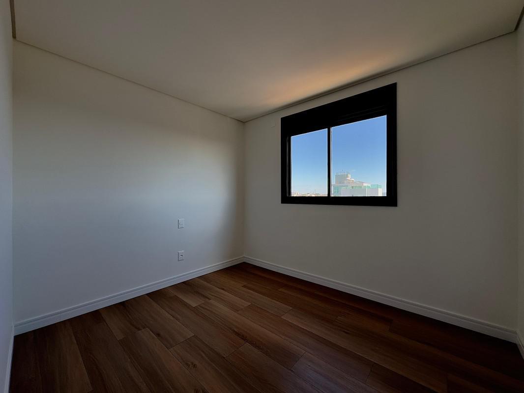 Apartamento, Castelo, 4 Quartos, 3 Vagas, 1 Suíte