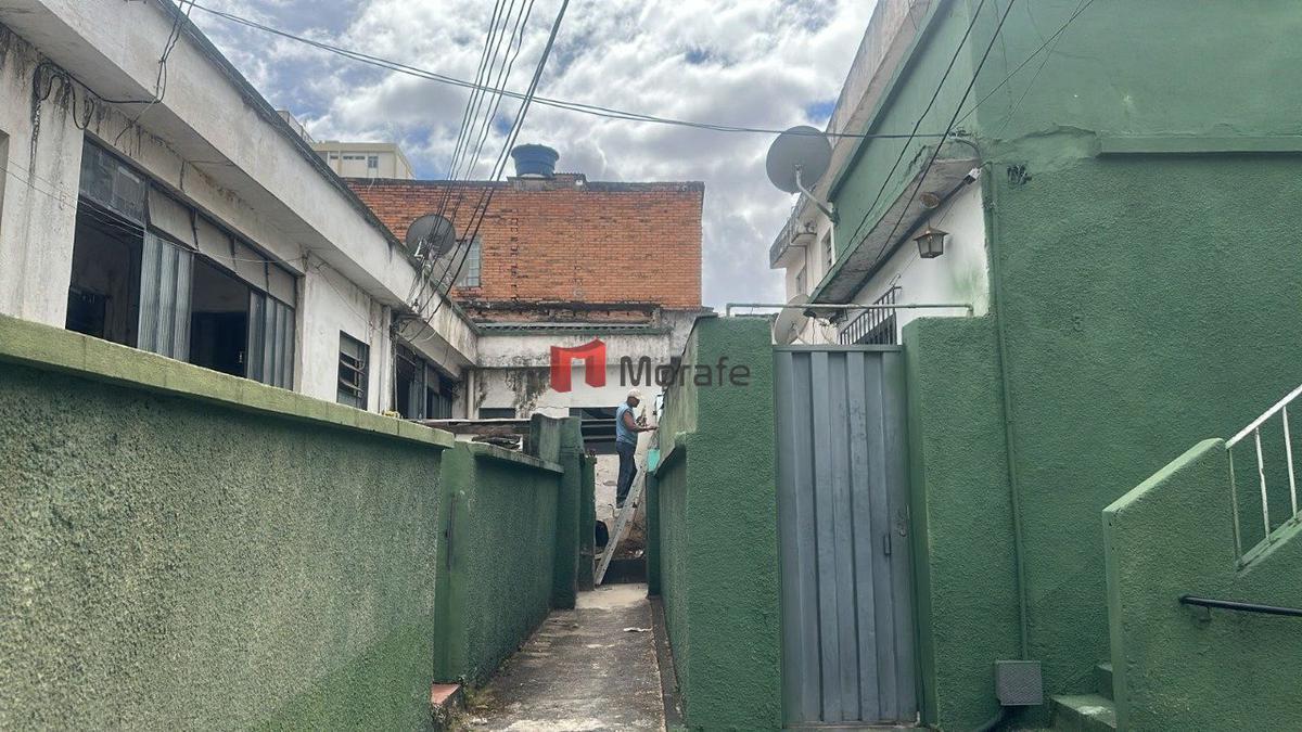 Lote, Sagrada Família, 0 Quarto, 0 Vaga