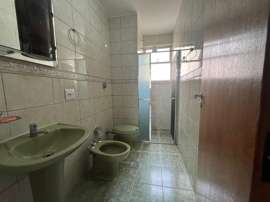 Apartamento, Carlos Prates, 3 Quartos, 0 Vaga