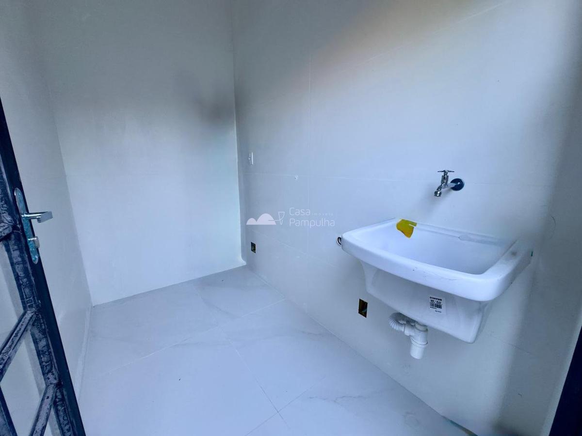 Casa, Trevo, 3 Quartos, 2 Vagas, 1 Suíte