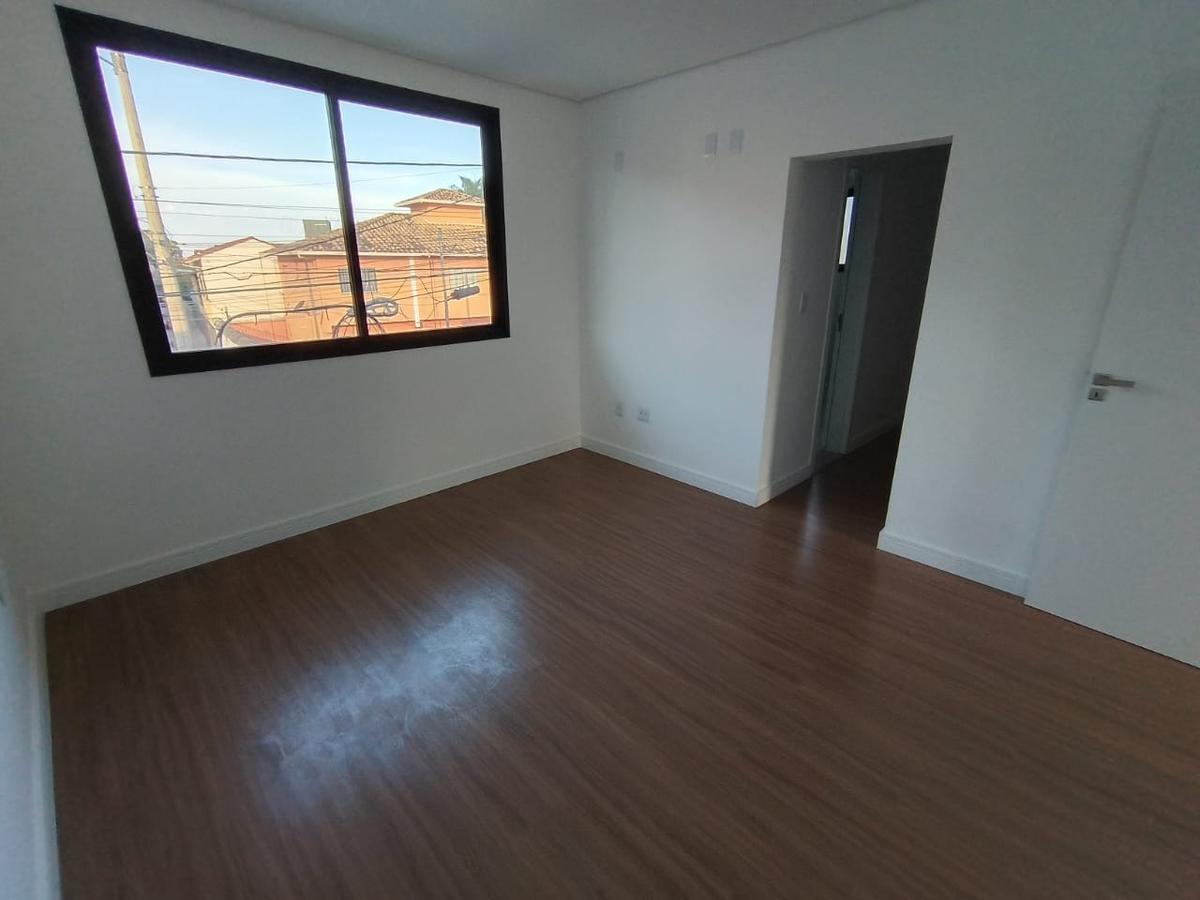 Casa, Planalto, 3 Quartos, 3 Vagas, 1 Suíte