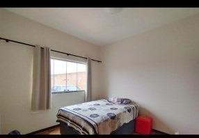 Casa, Tropical, 3 Quartos, 5 Vagas, 1 Suíte