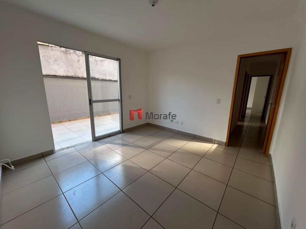 Apartamento, Floresta, 2 Quartos, 2 Vagas, 1 Suíte