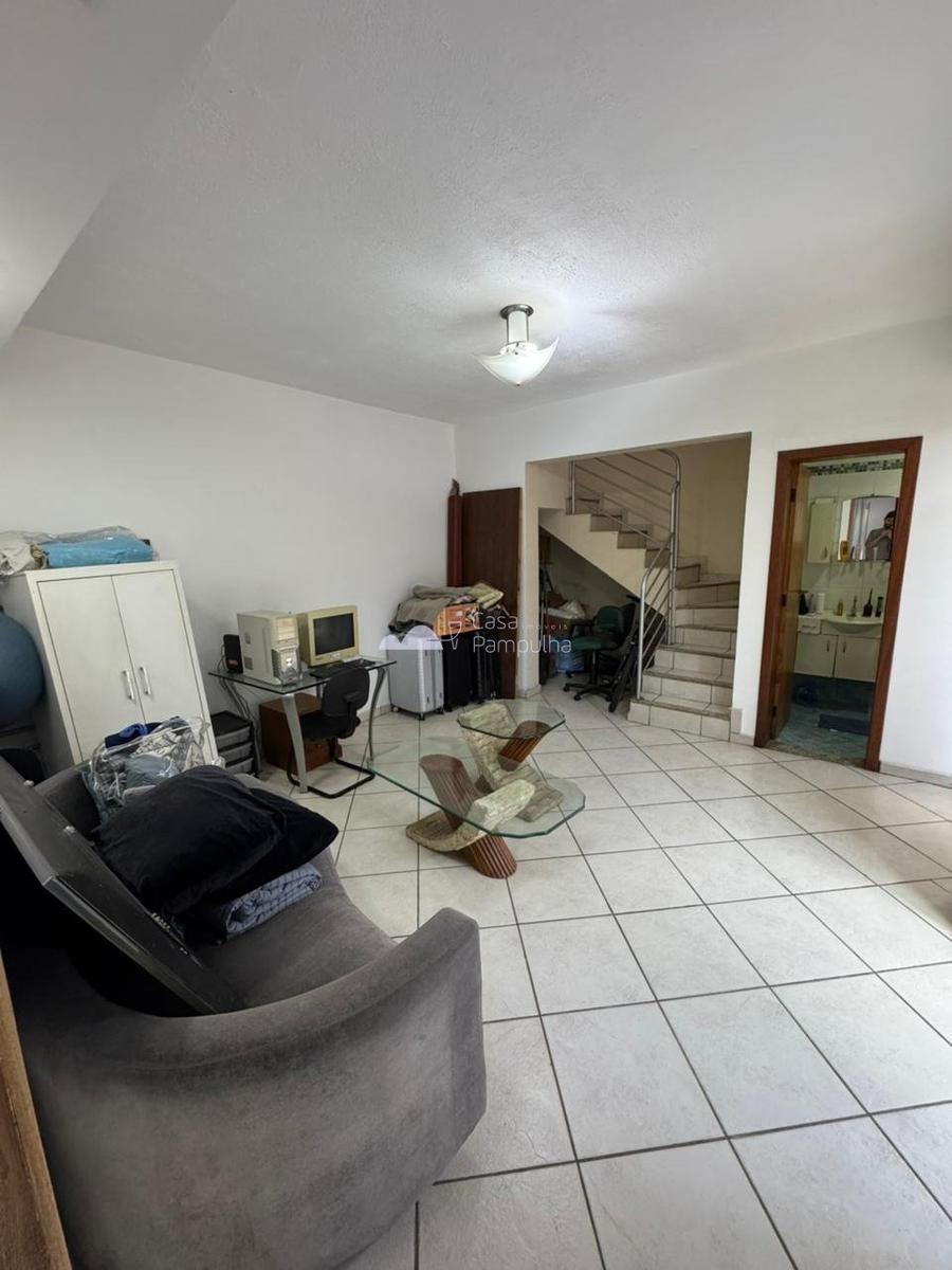 Casa, Jaraguá, 8 Quartos, 4 Vagas, 2 Suítes