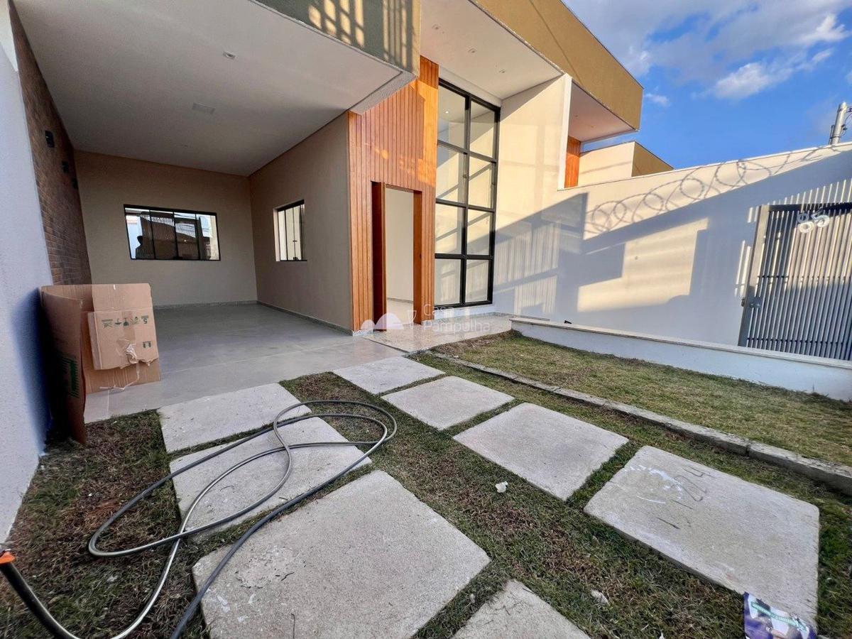 Casa, Conjunto Minascaixa, 3 Quartos, 2 Vagas, 1 Suíte