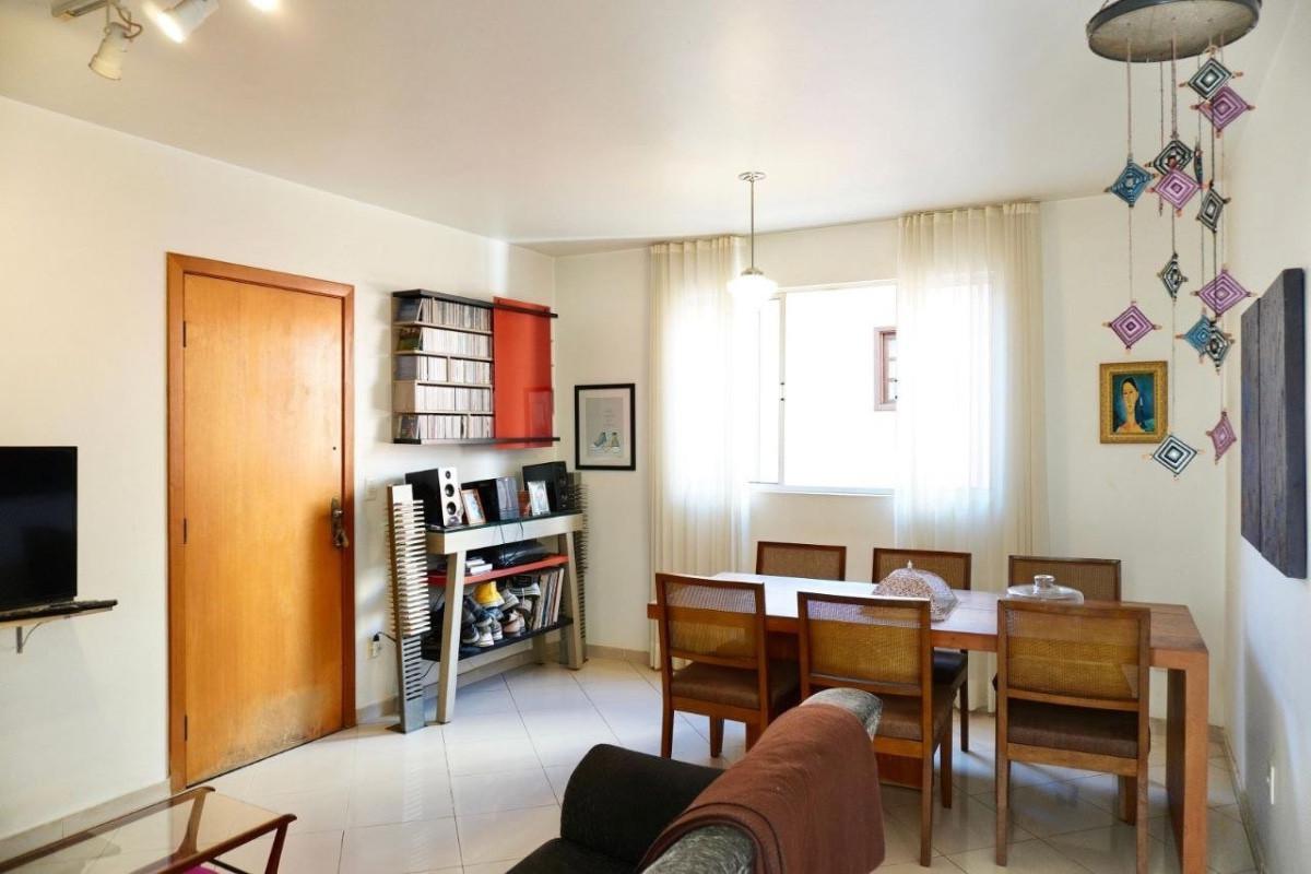 Apartamento, Sagrada Família, 3 Quartos, 1 Vaga, 1 Suíte
