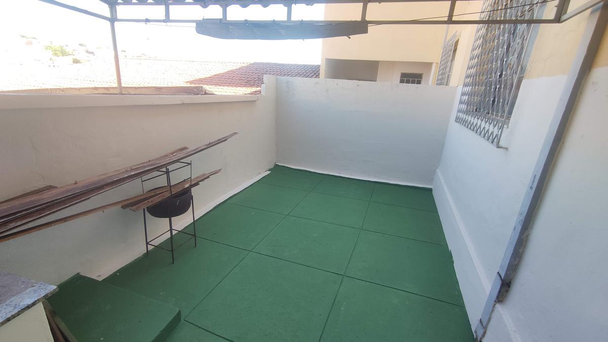 Apartamento, Cachoeirinha, 2 Quartos, 0 Vaga
