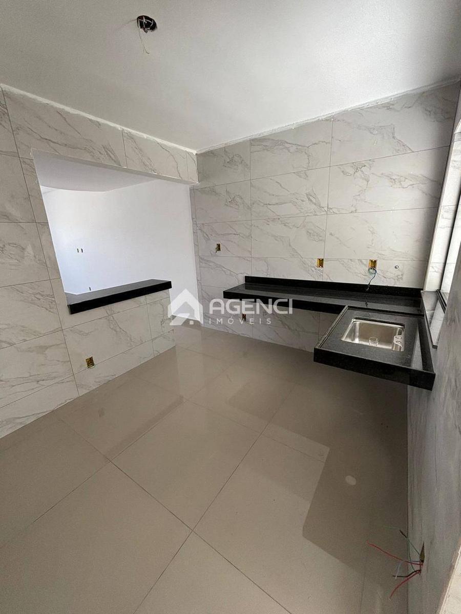 Casa, Vale das Orquídeas, 3 Quartos, 0 Vaga, 1 Suíte