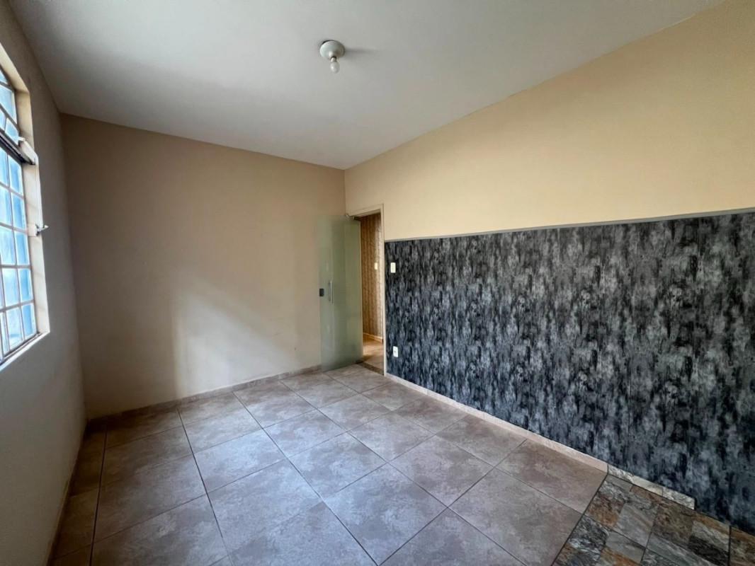 Apartamento, Sagrada Família, 2 Quartos, 1 Vaga
