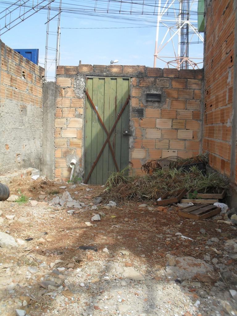 Casa, Liberdade, 2 Quartos, 0 Vaga