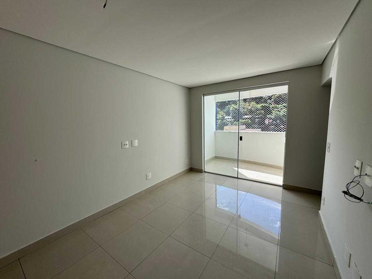 Apartamento, Serrano, 3 Quartos, 2 Vagas, 1 Suíte