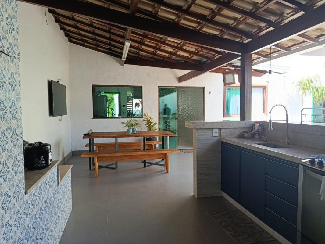 Casa, Várzea, 5 Quartos, 3 Vagas, 2 Suítes