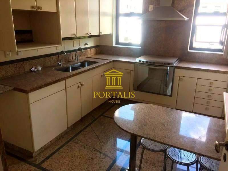 Apartamento, Serra, 3 Quartos, 3 Vagas, 1 Suíte