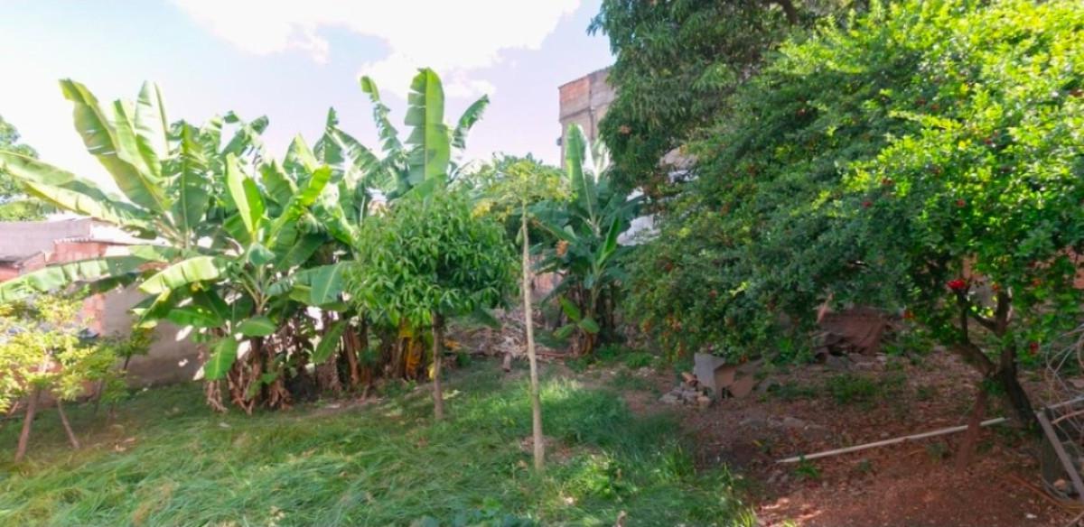Casa, Floramar, 3 Quartos, 6 Vagas, 1 Suíte