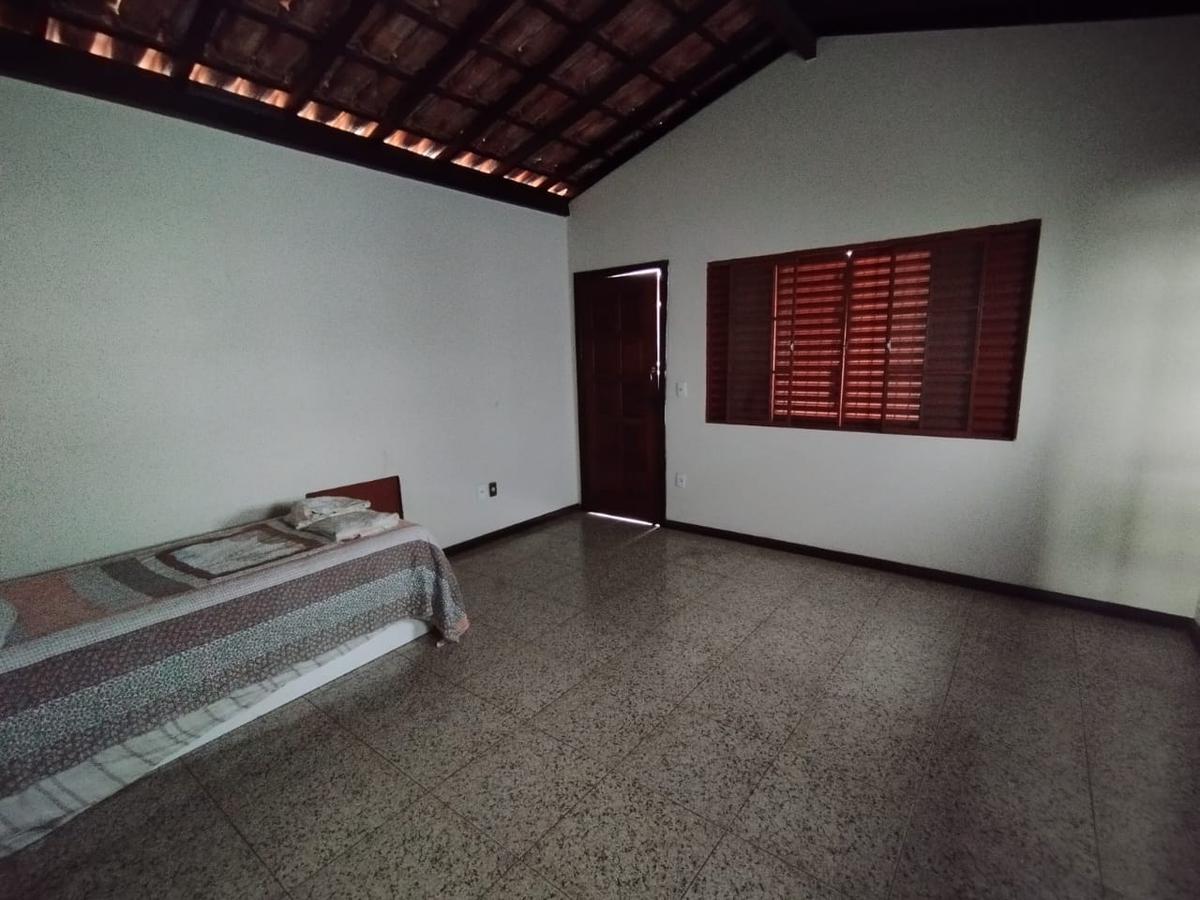 Casa, Sagrada Família, 4 Quartos, 5 Vagas, 1 Suíte