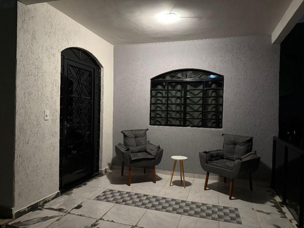 Casa, Vitória, 2 Quartos, 5 Vagas