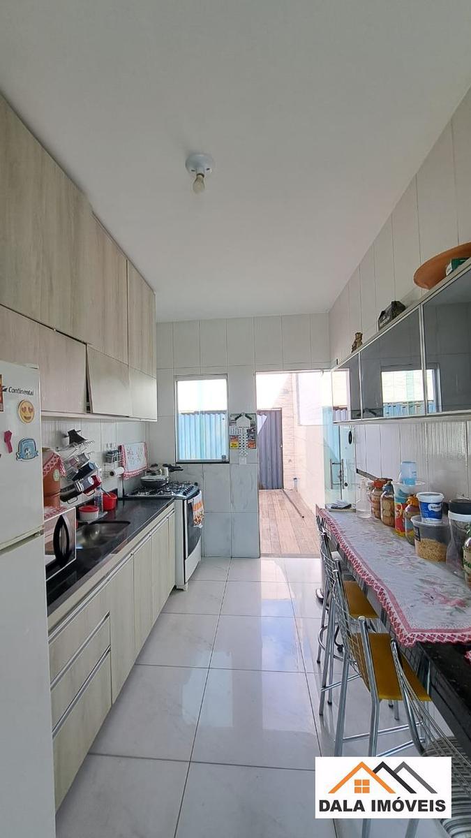 Casa, Heliópolis, 4 Quartos, 2 Vagas, 1 Suíte