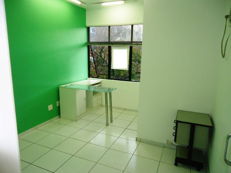 Sala, Barro Preto, 1 Quarto, 1 Vaga