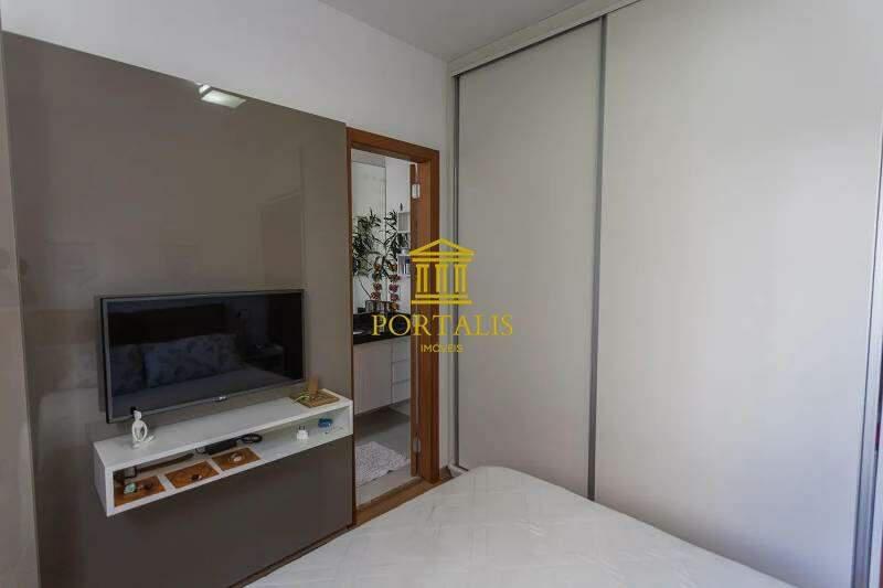 Apartamento, Serra, 2 Quartos, 2 Vagas, 1 Suíte