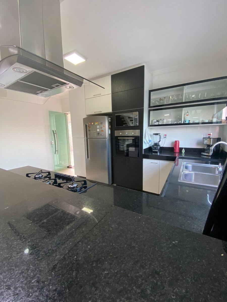 Casa, Novo Glória, 4 Quartos, 5 Vagas, 1 Suíte