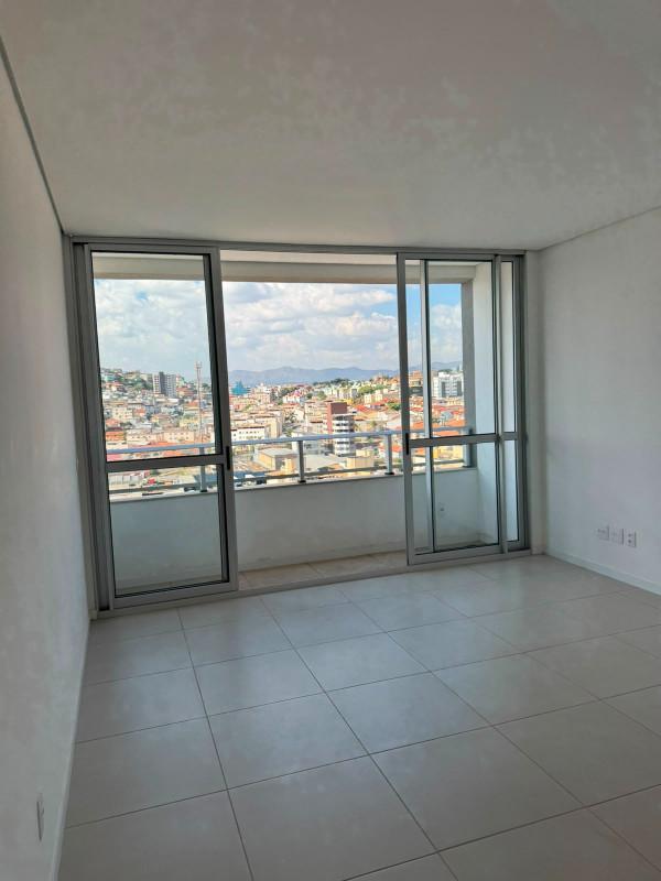 Cobertura, Jardim Riacho das Pedras, 3 Quartos, 3 Vagas, 1 Suíte