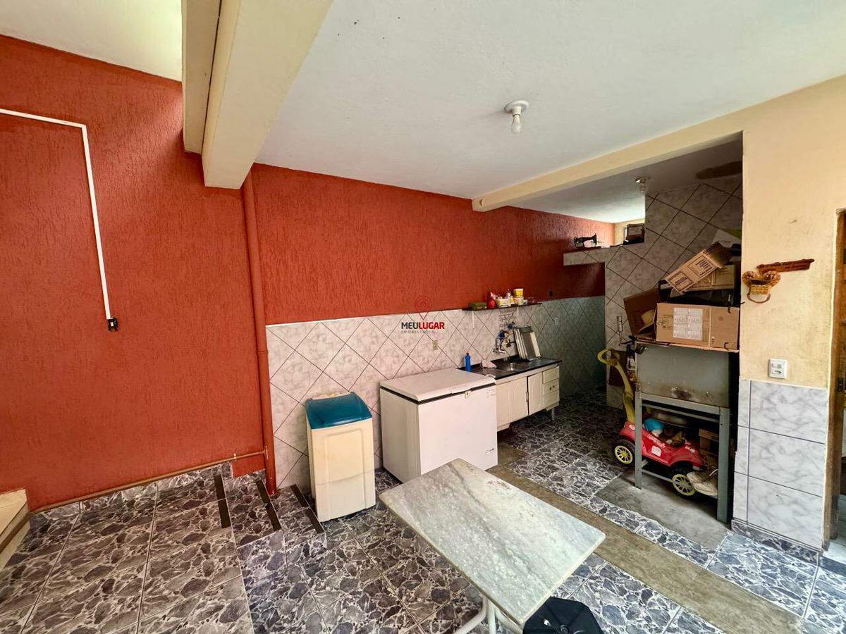 Casa, Diamante, 4 Quartos, 2 Vagas, 1 Suíte