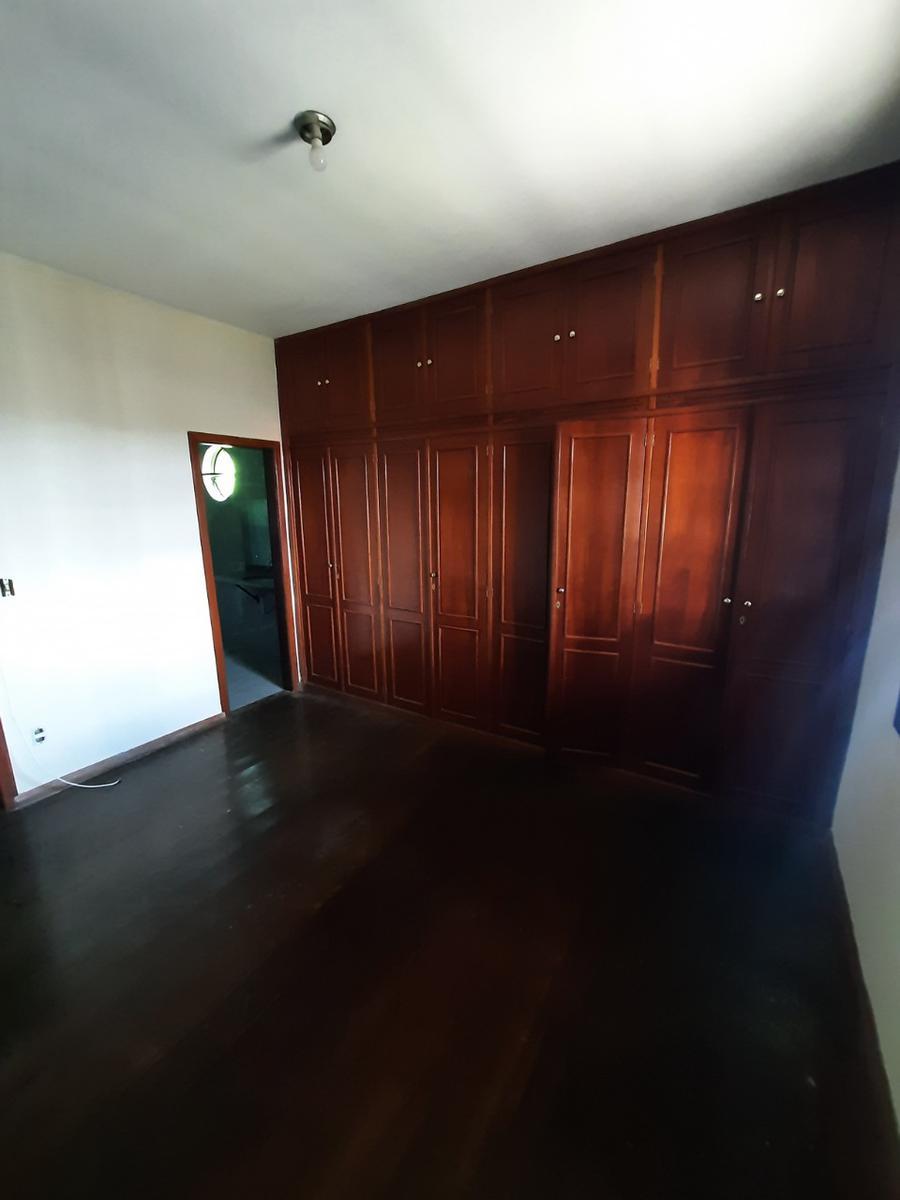 Casa, Cenáculo, 3 Quartos, 2 Vagas